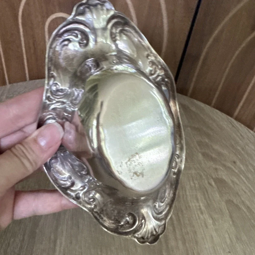 Sheridan Silver Plated Dish - 7 inches long